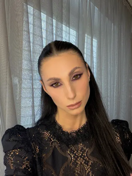 arriinnkaaa — Makeup artist, Rīga