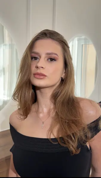 arriinnkaaa — Makeup artist, Rīga