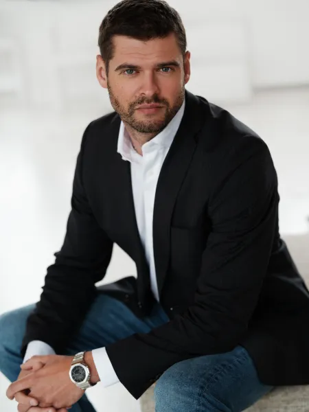 Armands Ikalis — Actor, Rīga